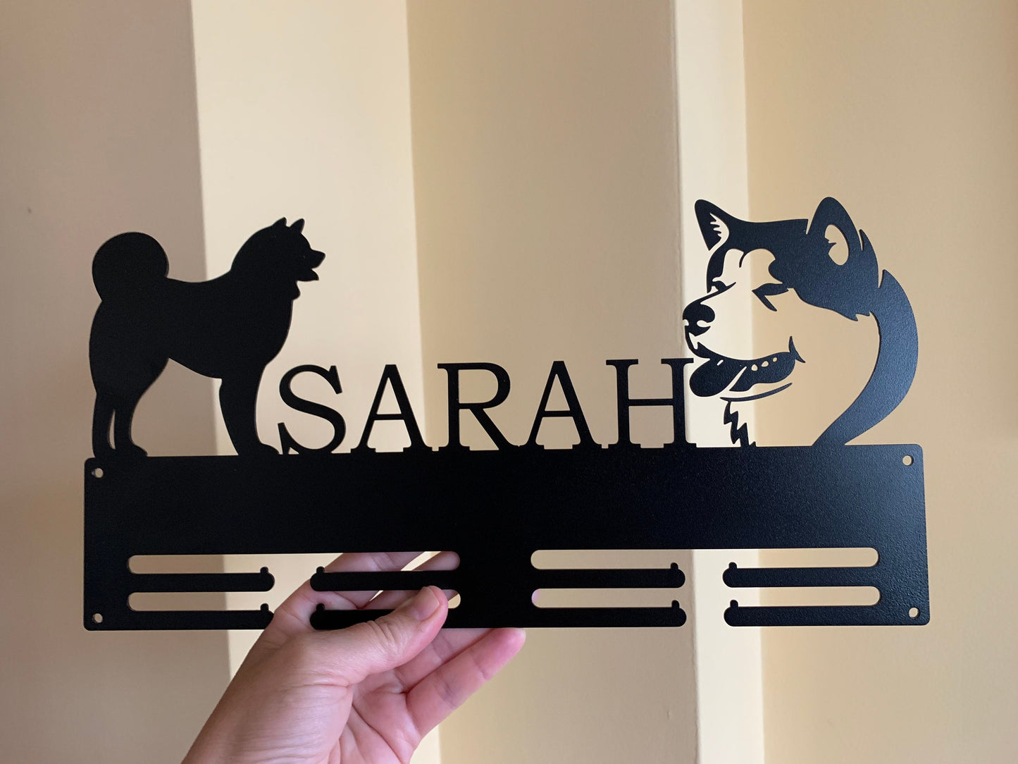 Personalized Dog Medal Holder with Name - Custom Dog Breed & Design - Hanger for Pet Medals
